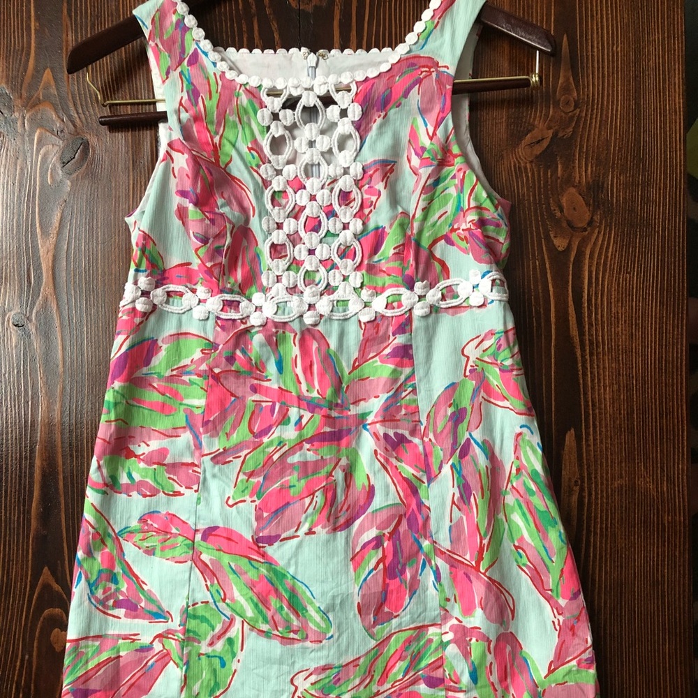 Lilly Pulitzer Shift - size 8